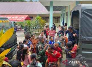 Government Aid: Relief Supplies for Mount Ibu Eruption Victims government-aid-relief-supplies-for-mount-bu-eruption-victims