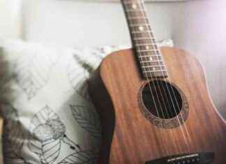 Kunci Gitar Adinda – Repvblik: Lirik Lagu dan Chord Gitar Terbaru kunci-gitar-adinda-repvblik-lirik-lagu-dan-chord-gitar-terbaru