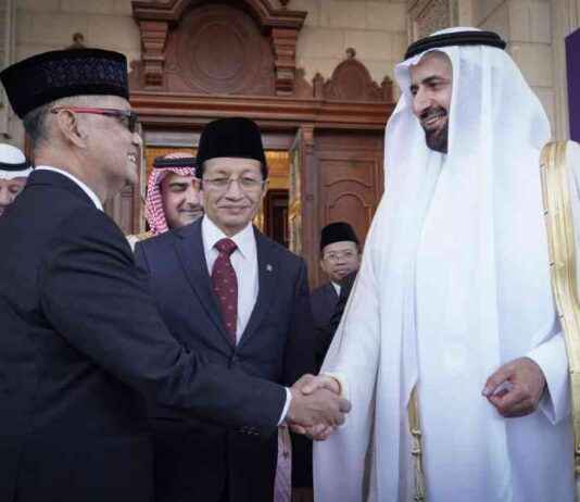 Indonesia Signs MoU for 2025 Hajj Preparations: Official ndonesia-signs-mou-for-2025-hajj-preparations-official