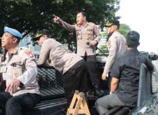 Security Forces Deployed to Guard Pro-Palestine Protest in Front of US Embassy security-forces-deployed-to-guard-pro-palestine-protest-in-front-of-us-embassy