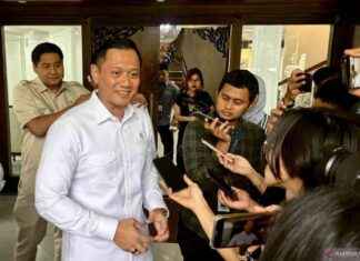 Yudhoyono’s Presidency Prioritizes Giant Sea Wall Project yudhoyonos-presidency-prioritizes-giant-sea-wall-project