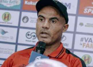 Bali United vs Barito: Teco Questions Referee Decision bali-united-vs-barito-teco-questions-referee-decision