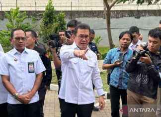 Export Diversification Urged Amid US Tariff Threat – RI Economy export-diversification-urged-amid-us-tariff-threat-r-economy