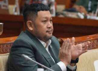 Irjen Ribut Dipanggil Komisi III DPR Terkait Pelanggaran Oknum Polisi rjen-ribut-dipanggil-komisi-dpr-terkait-pelanggaran-oknum-polisi