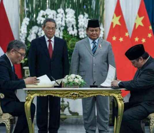 Indonesia dan China Perkuat Hubungan Pariwisata, Targetkan Peningkatan Wisatawan ndonesia-dan-china-perkuat-hubungan-pariwisata-targetkan-peningkatan-wisatawan